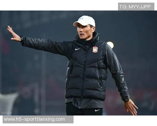 邵佳一重返U22国足探班9名昔日队友回归新星因伤缺席 邵佳一重返U22国足探班9名昔日队友回归新星因伤缺席